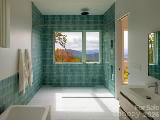 631 Elk Mountain Scenic Highway, Asheville, NC 28804