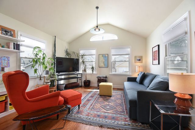 4157 Raymond Avenue, Brookfield, IL 60513