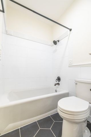 10049 Westpark Drive 125, Houston, TX 77042