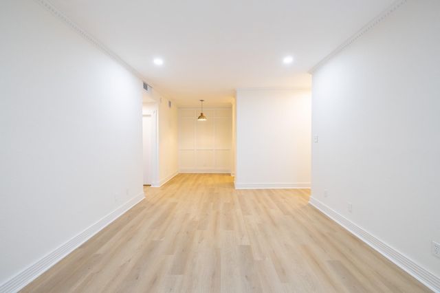 10049 Westpark Drive 125, Houston, TX 77042