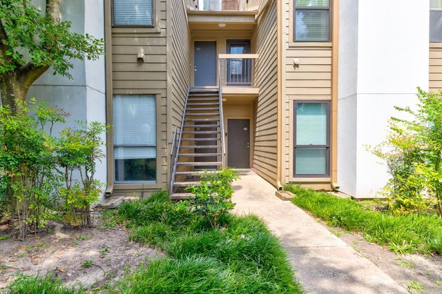 10049 Westpark Drive 125, Houston, TX 77042
