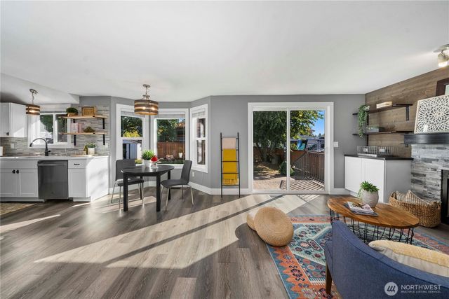 5013 S 299th Place N, Auburn, WA 98001