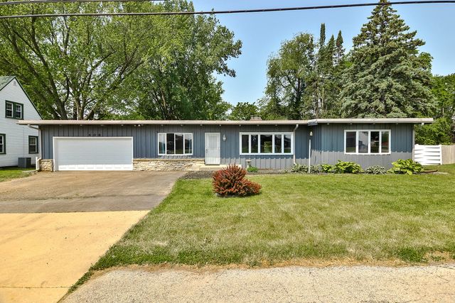 408 N Elida Street, Winnebago, IL 61088
