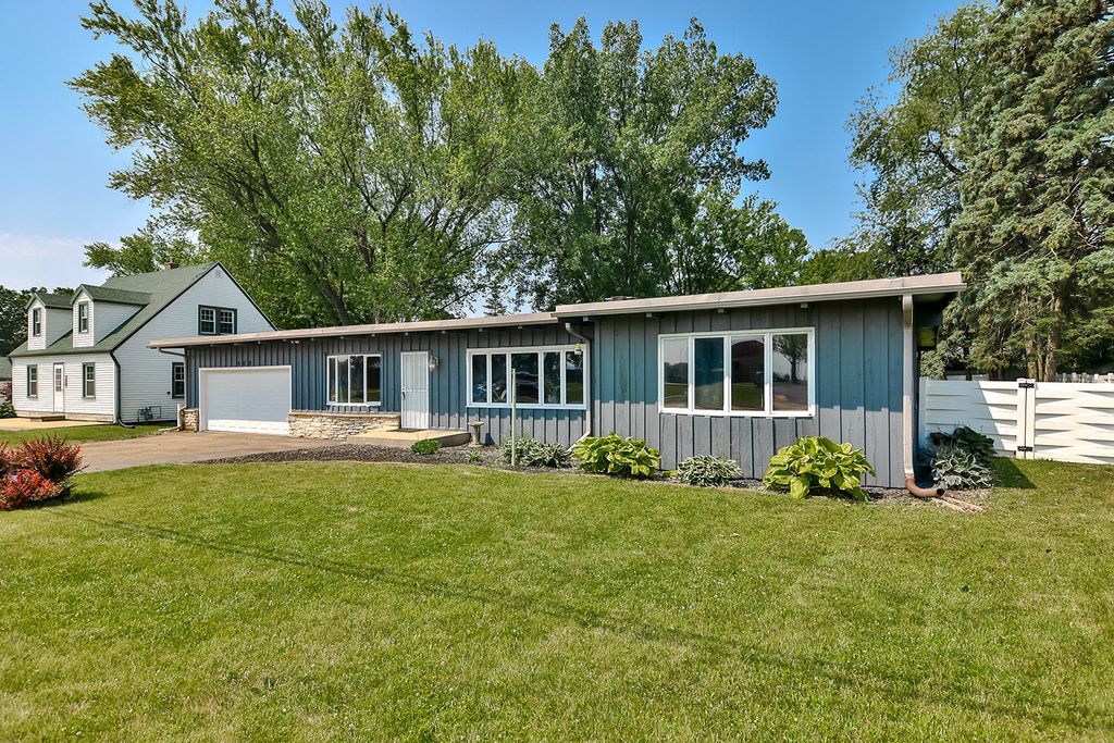 408 N Elida Street, Winnebago, IL 61088