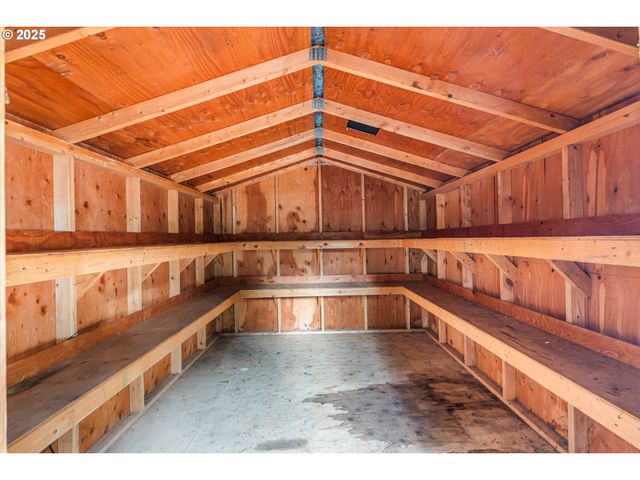 19060 Terry Ave, Lake Oswego, OR 97035