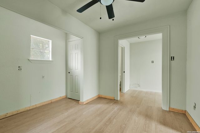 1225 Leal, San Antonio, TX 78207