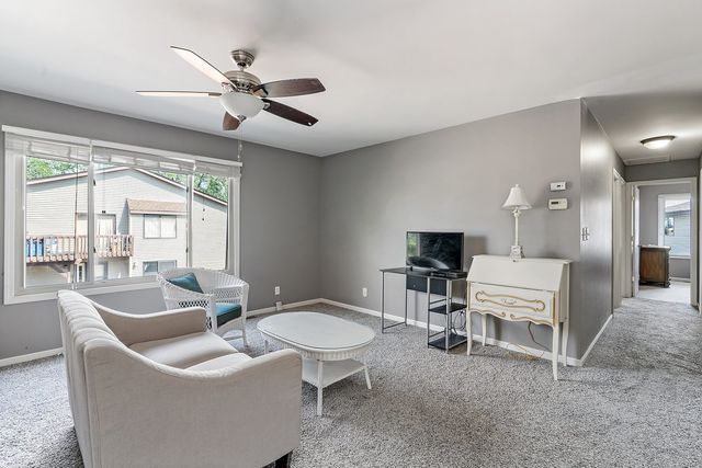 1715 Cedarbrook Court, Sycamore, IL 60178