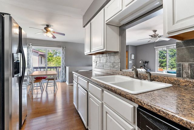 1715 Cedarbrook Court, Sycamore, IL 60178