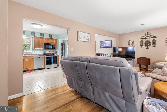 5412 RIDGE RD, Mount Airy, MD 21771