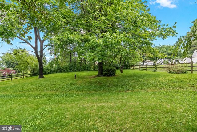 5412 RIDGE RD, Mount Airy, MD 21771