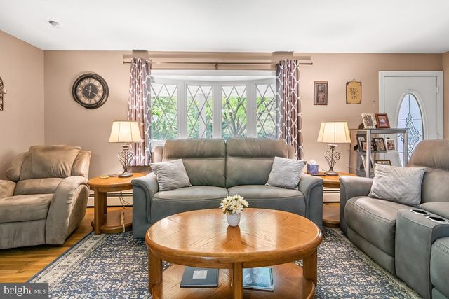 5412 RIDGE RD, Mount Airy, MD 21771