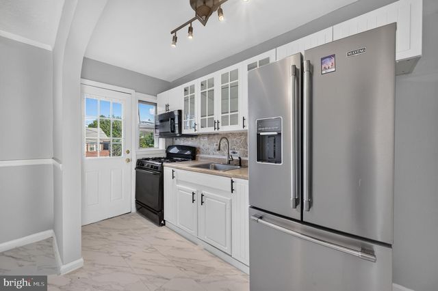 1438 BROENING HWY, Baltimore, MD 21224