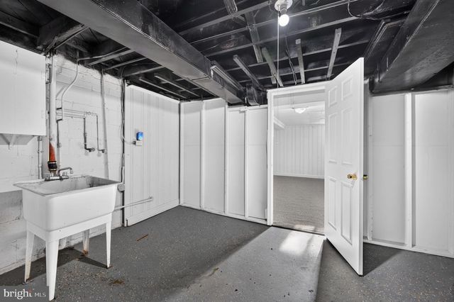 1438 BROENING HWY, Baltimore, MD 21224