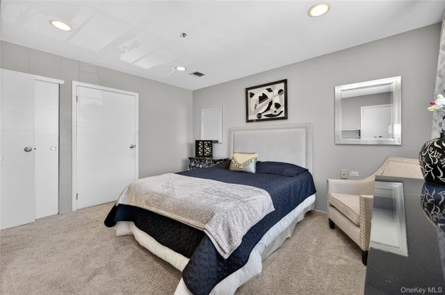 54 School Street 207, Westbury, NY 11590