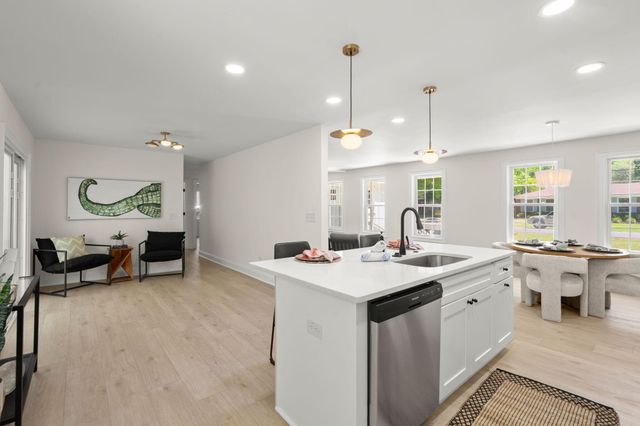 731 Canary Drive, Charleston, SC 29414