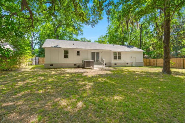 731 Canary Drive, Charleston, SC 29414