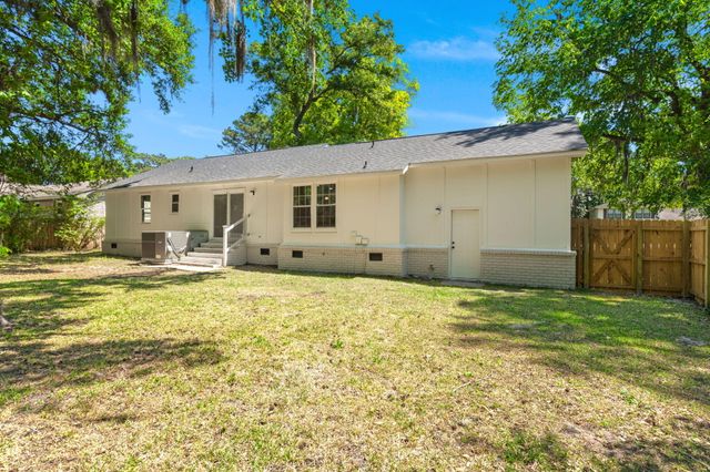 731 Canary Drive, Charleston, SC 29414