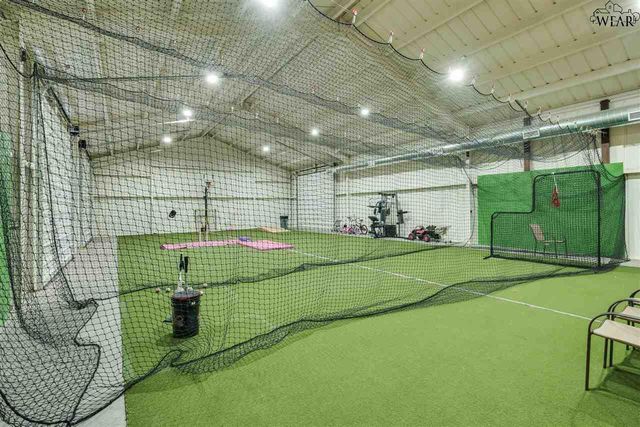 200 EAGLE DRIVE, Holliday, TX 76366