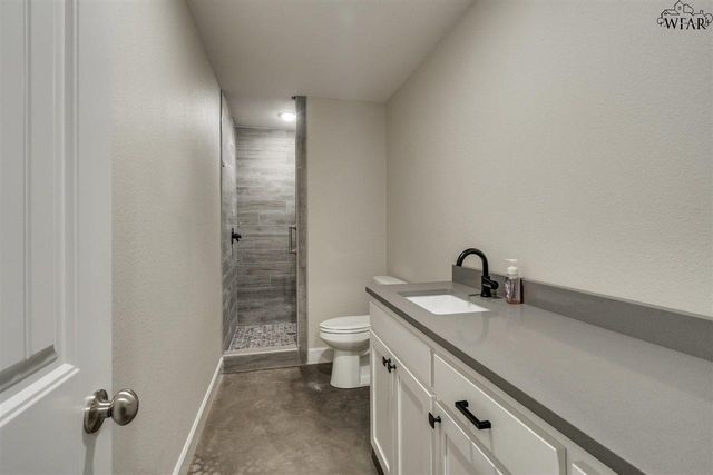 200 EAGLE DRIVE, Holliday, TX 76366