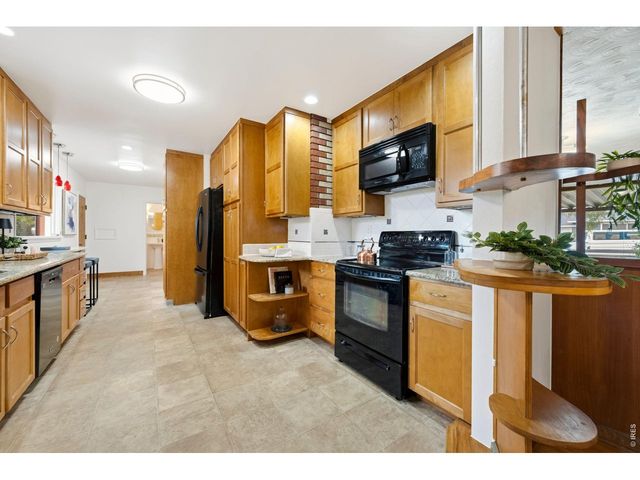 1309 Loch Mount Dr, Loveland, CO 80537
