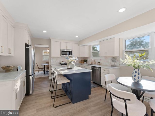 14 DIANE CT, Sewell, NJ 08080