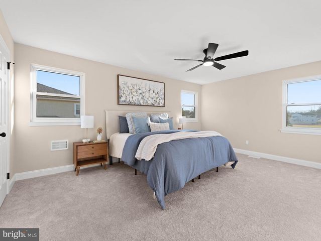 14 DIANE CT, Sewell, NJ 08080