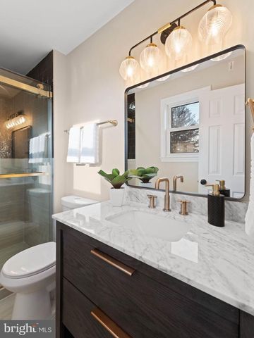 14 DIANE CT, Sewell, NJ 08080