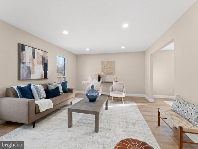 14 DIANE CT, Sewell, NJ 08080