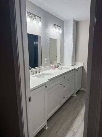 5302 Bright Star Trail, Arlington, TX 76017