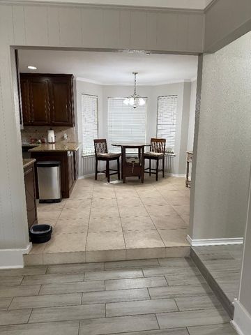 5302 Bright Star Trail, Arlington, TX 76017