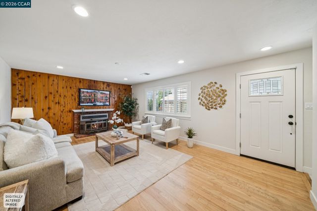 3586 Skylark Dr, Concord, CA 94520