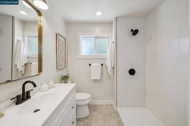 3586 Skylark Dr, Concord, CA 94520