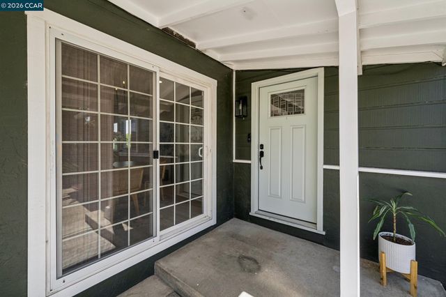 3586 Skylark Dr, Concord, CA 94520