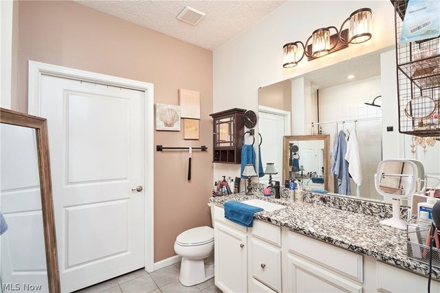 3198 Old Mill Drive, Cuyahoga Falls, OH 44223