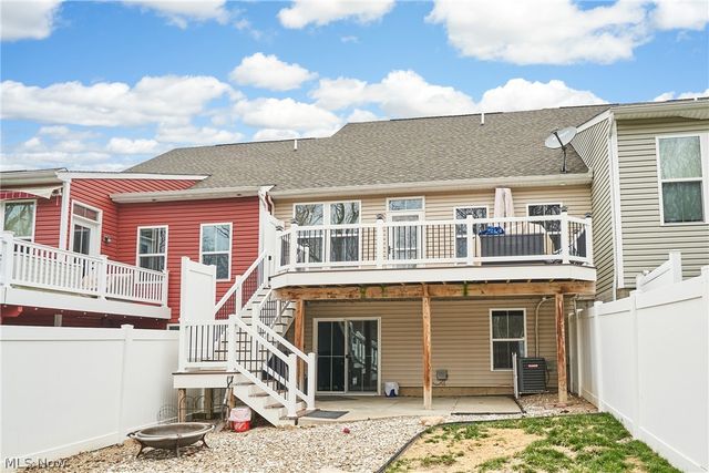 3198 Old Mill Drive, Cuyahoga Falls, OH 44223