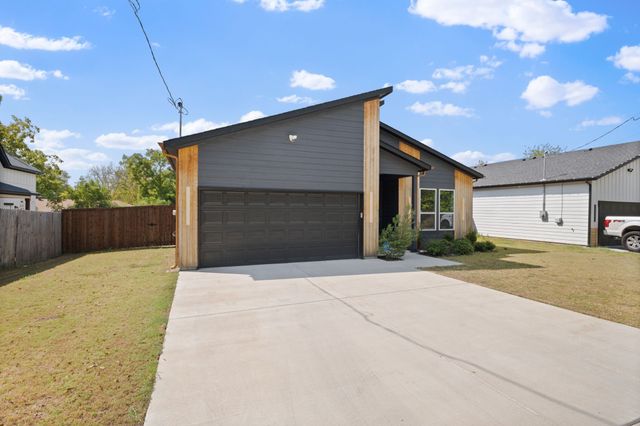 3220 Houston Street, Greenville, TX 75401