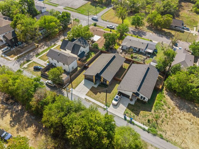 3220 Houston Street, Greenville, TX 75401