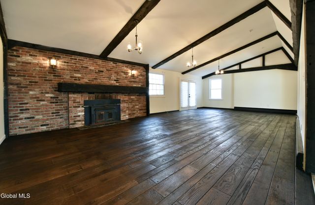 58 Mordella Road, Colonie, NY 12205