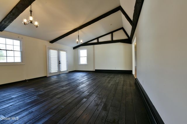 58 Mordella Road, Colonie, NY 12205