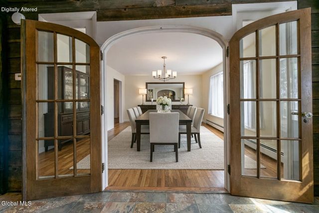 58 Mordella Road, Colonie, NY 12205