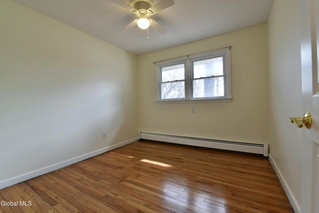 58 Mordella Road, Colonie, NY 12205