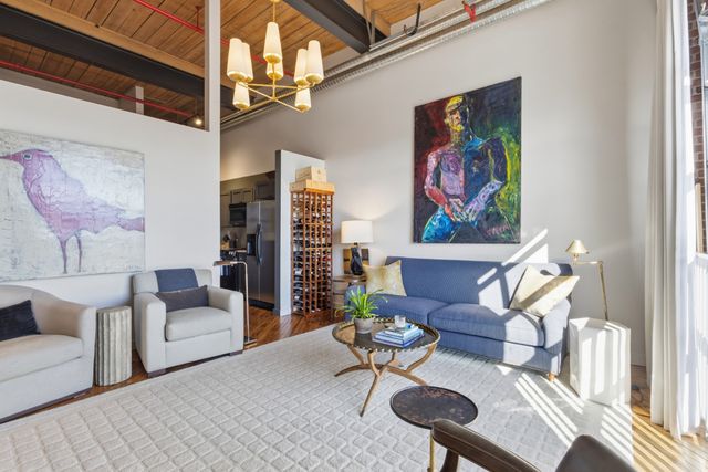 1350 Rosa L Parks Blvd Apt 403, Nashville, TN 37208