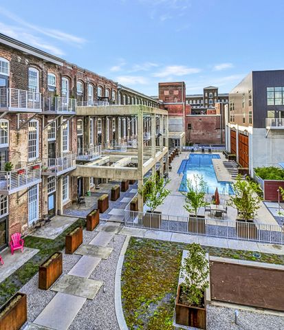 1350 Rosa L Parks Blvd Apt 403, Nashville, TN 37208