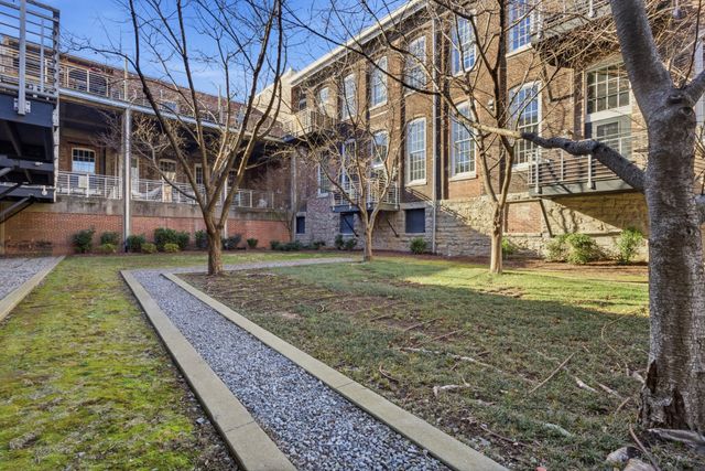 1350 Rosa L Parks Blvd Apt 403, Nashville, TN 37208