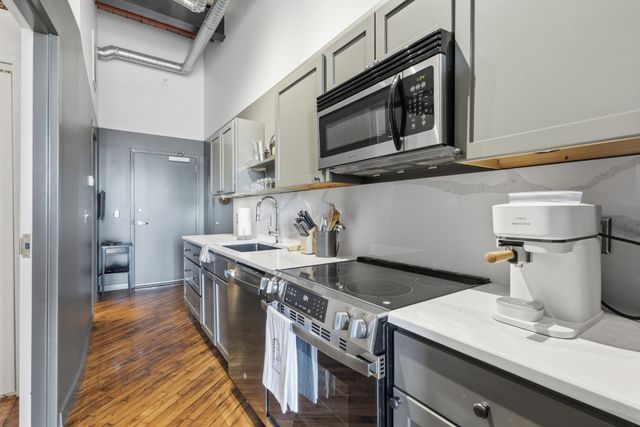 1350 Rosa L Parks Blvd Apt 403, Nashville, TN 37208