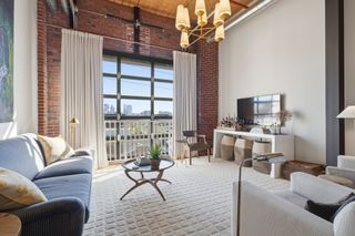 1350 Rosa L Parks Blvd Apt 403, Nashville, TN 37208