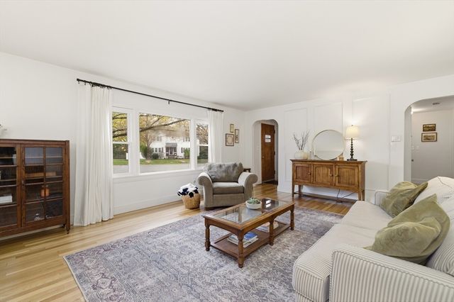22 Circle Dr, Brockton, MA 02301