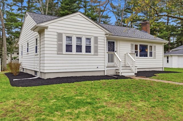 22 Circle Dr, Brockton, MA 02301