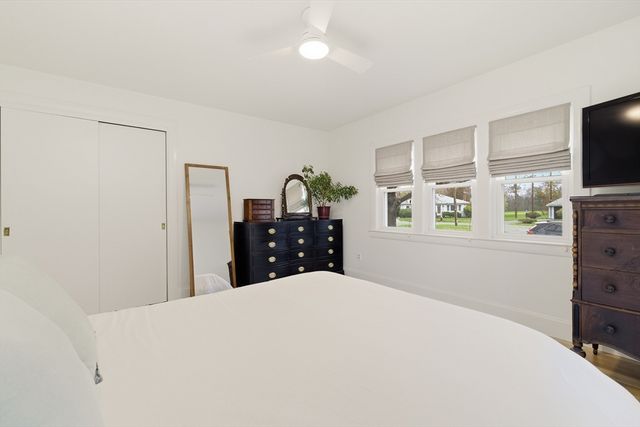 22 Circle Dr, Brockton, MA 02301