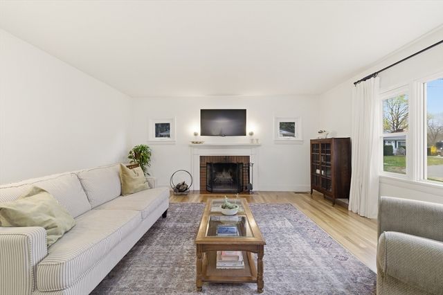 22 Circle Dr, Brockton, MA 02301